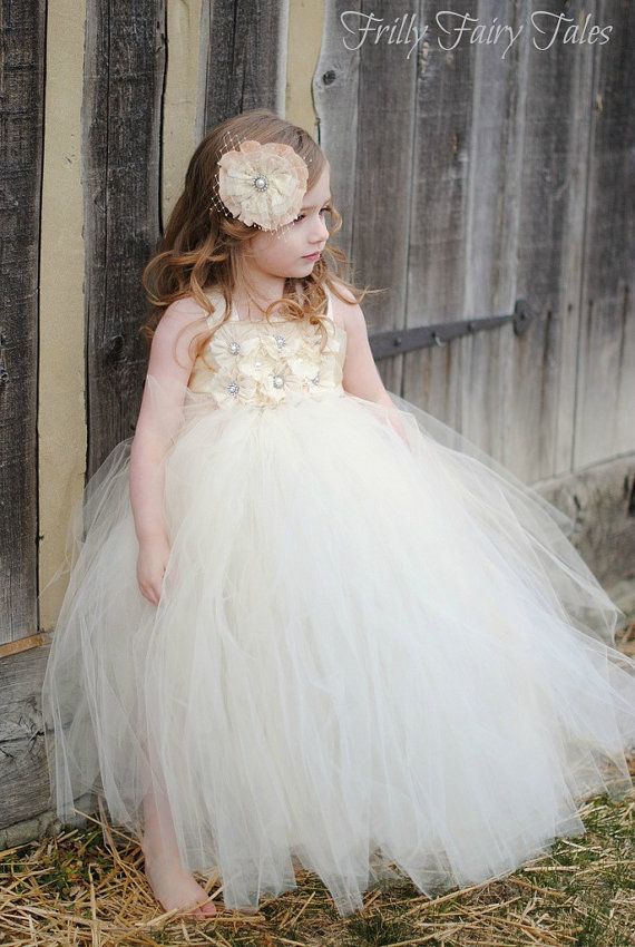 Học cách may váy công chúa cho bé bồng bềnh cực đáng yêu