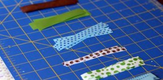 Trung thu, mẹ học cách làm xúc xắc cho bé chơi tẹt ga