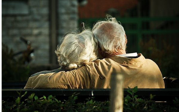 Cụ ông 80 tiết lộ những điều hay ho về hạnh phúc từ cuộc tình 60 năm