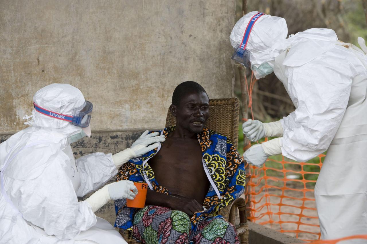 Nhiễm virus Ebola như nhận bản án tử hình
