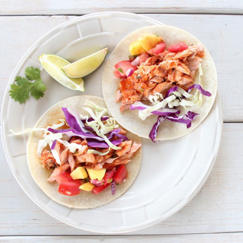 Tacos cá hồi kiểu Mexico ăn ngon lạ miệng