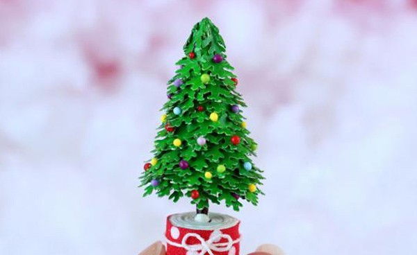 Mách bạn cách làm cây thông Noel tí hon siêu đơn giản