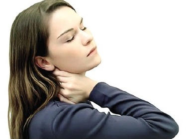 Cách điều trị đau nhức vai gáy