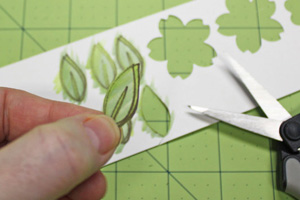 Cách làm hoa giấy siêu đẹp mà cực kì đơn giản - 6