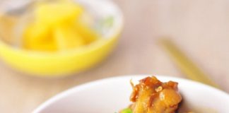 Cách làm món gà hầm bí đỏ ngon tuyệt đỉnh