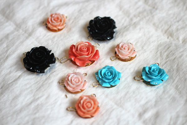 Cách làm phụ kiện vòng cổ handmade hoa hồng điệu đà