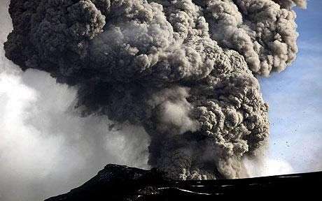 10 núi lửa đáng sợ nhất thế giới
