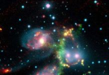 Trận chiến giữa năm thiên hà trong vũ trụ