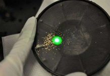 Nghiên cứu dùng tia laser khai hỏa vũ khí