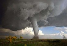 Kỹ sư Canada tham vọng chế máy tạo lốc xoáy