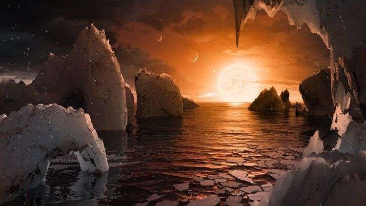 Mặt trời khổng lồ màu hồng trên 7 hành tinh giống Trái Đất