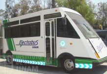 Xe buýt điện điều khiển qua ăngten Xe buýt điện điều khiển qua ăngten