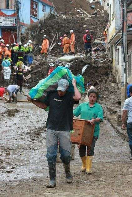 Lở đất kinh hoàng tại Colombia, 29 người bị chôn vùi