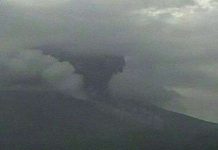 Núi lửa “thức giấc” ở miền nam Nhật Bản Núi lửa “thức giấc” ở miền nam Nhật Bản