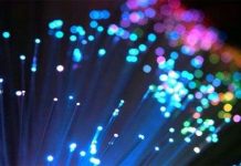 Cáp quang nhanh ngang ngửa... tốc độ ánh sáng