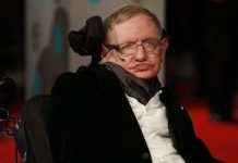 Nhà khoa học Việt nói gì về dự báo của Stephen Hawking?