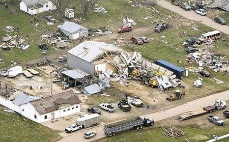 Mỹ: Lốc xoáy tàn phá một nửa thị trấn