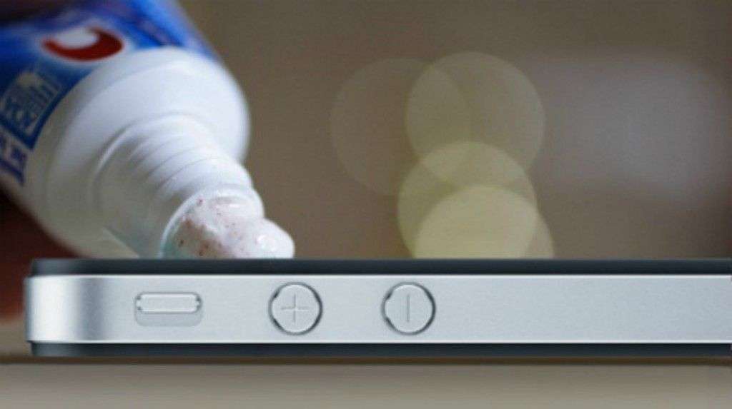 11 công dụng tuyệt vời của kem đánh răng