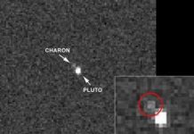 Hình ảnh đầu tiên của mặt trăng Pluto Hình ảnh đầu tiên của mặt trăng Pluto