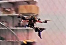 Robot chim bắt mồi giữa không trung Robot chim bắt mồi giữa không trung