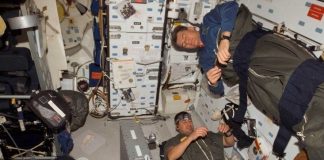 Thủ phạm khiến phi hành gia trạm ISS mất ngủ triền miên