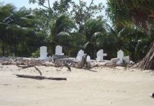 Hài cốt bị cuốn trôi vì nước biển dâng Hài cốt bị cuốn trôi vì nước biển dâng