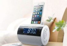 Dock loa Sony tích hợp đồng hồ