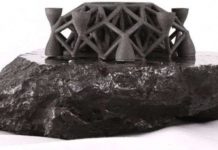 "Độc dị" tại CES 2016: In 3D bằng kim loại ngoài vũ trụ