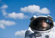 Nghi thức cầu may của các phi hành gia trước khi bay vào vũ trụ