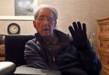 Găng tay biết nói Găng tay biết nói