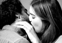 Lý giải mới về việc vì sao con người hôn nhau