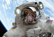 Robot bác sĩ trong không gian