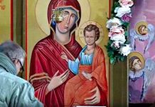 Tranh Đức mẹ Đồng trinh nhỏ "nước mắt" hai lần liên tiếp