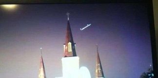 UFO xuất hiện trên bầu trời Mỹ