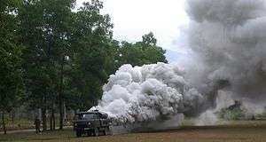 Việt Nam đã chế tạo được thiết bị thả khói cỡ lớn