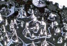 Vật liệu mới giúp giải đáp bí ẩn về từ trường Trái đất