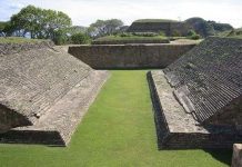 Pok-a-tok: Trò chơi bóng hiến tế khủng khiếp của người Maya