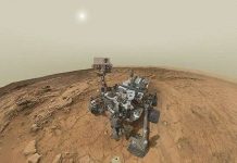 Tàu Curiosity thấy bộ xương động vật lạ trên Sao Hỏa