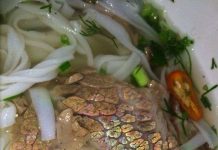 Vì sao có những miếng thịt bò lại ánh lên màu 7 sắc cầu vồng?