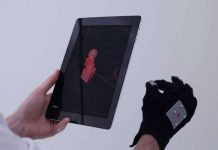 Găng tay điều khiển vật thể ảo