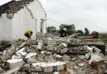 10 người chết, 80 người bị thương trong mưa bão