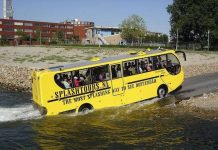 Xe buýt trên sông hoạt động như thế nào?