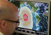 Sóng thần giết chết 34 người ở Thái Bình Dương