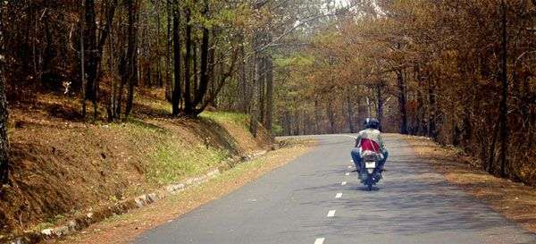 Kỹ năng đổ đèo bằng xe tay ga tại Việt Nam