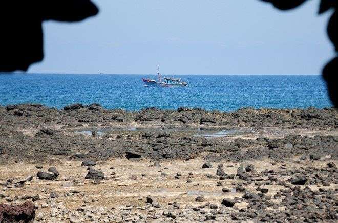 Phát hiện nhiều miệng núi lửa cổ dưới đáy biển Lý Sơn