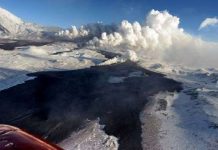 Núi lửa thức giấc sau 36 năm