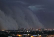 Bão bụi như 'ngày tận thế' ở Mỹ