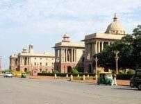 Chục người chết, triệu người khổ vì cái nóng ở bắc Ấn Chục người chết, triệu người khổ vì cái nóng ở bắc Ấn