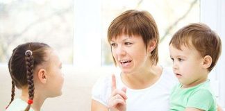 Khoa học lý giải chuyện cha mẹ thiên vị con cả hơn con thứ