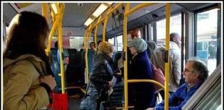 Cách chọn chỗ trên xe bus tiết lộ tính cách